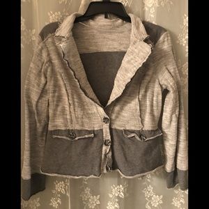 Stylish Gray Frayed Stitching Curled Hems Lightweight Distressed Jacket S